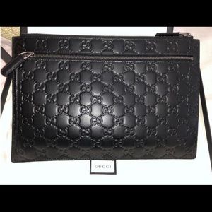 Marmont Gg Monogram Black Leather Clutch